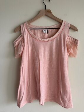 Anthropologie Akemi + Kin Cold Shoulder Blush Pink Top XS Boho